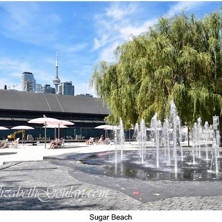 2 Bedroom Plus Den Condo Toronto Luaran gambar