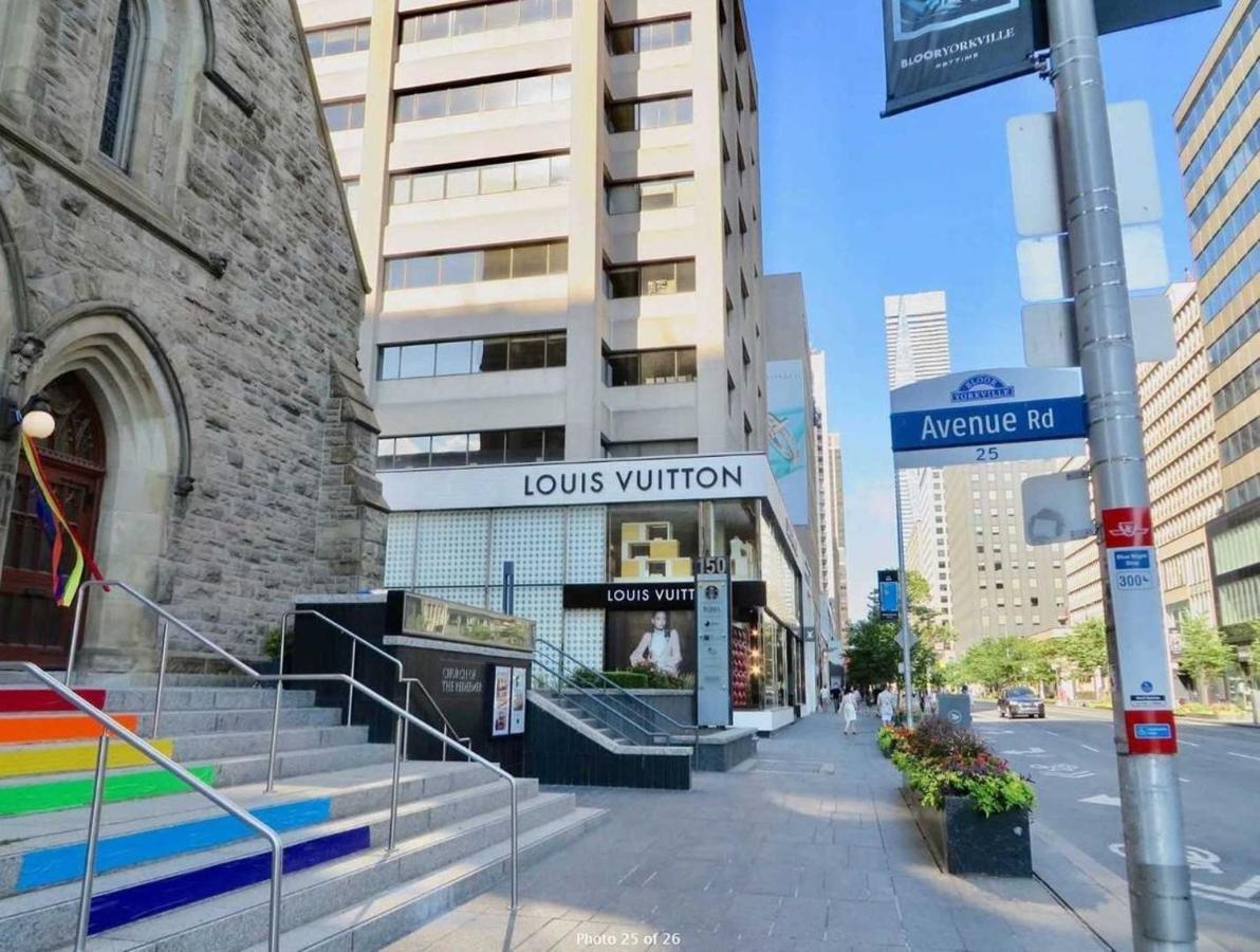 2 Bedroom Plus Den Condo Toronto Luaran gambar
